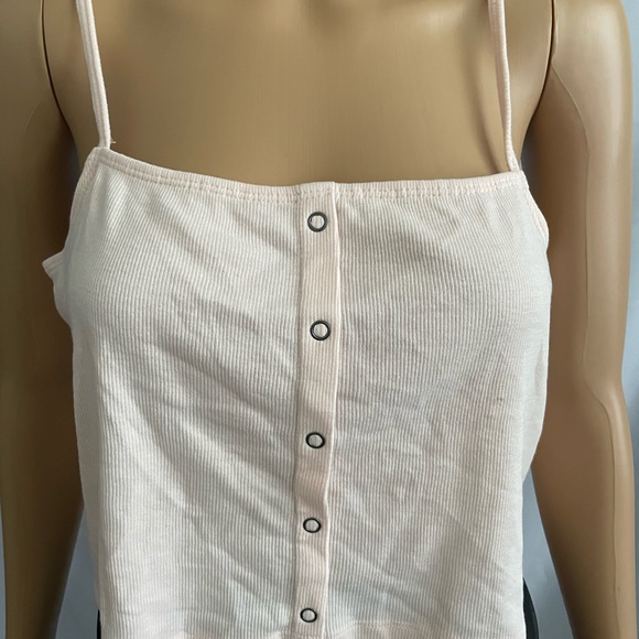 Snap Front Crop Camisole - Picture 4 of 7